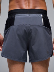 Pantaloneta Running Hombre Givelo BYND 5" Gris Oscuro