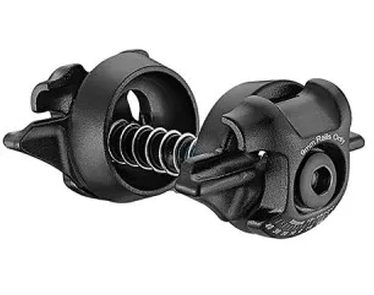 Abrazaderas de Sillín Clamp Giant Contact para Rieles de 9mm