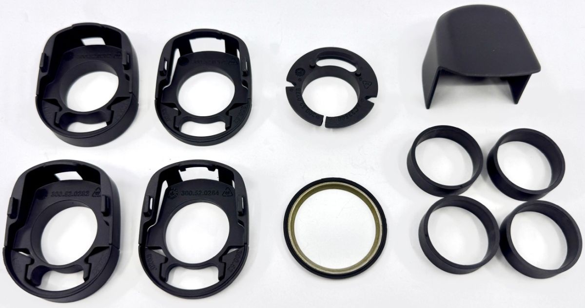 Tapón Syncros Covertora+Espaciadores para Addict RC 2025