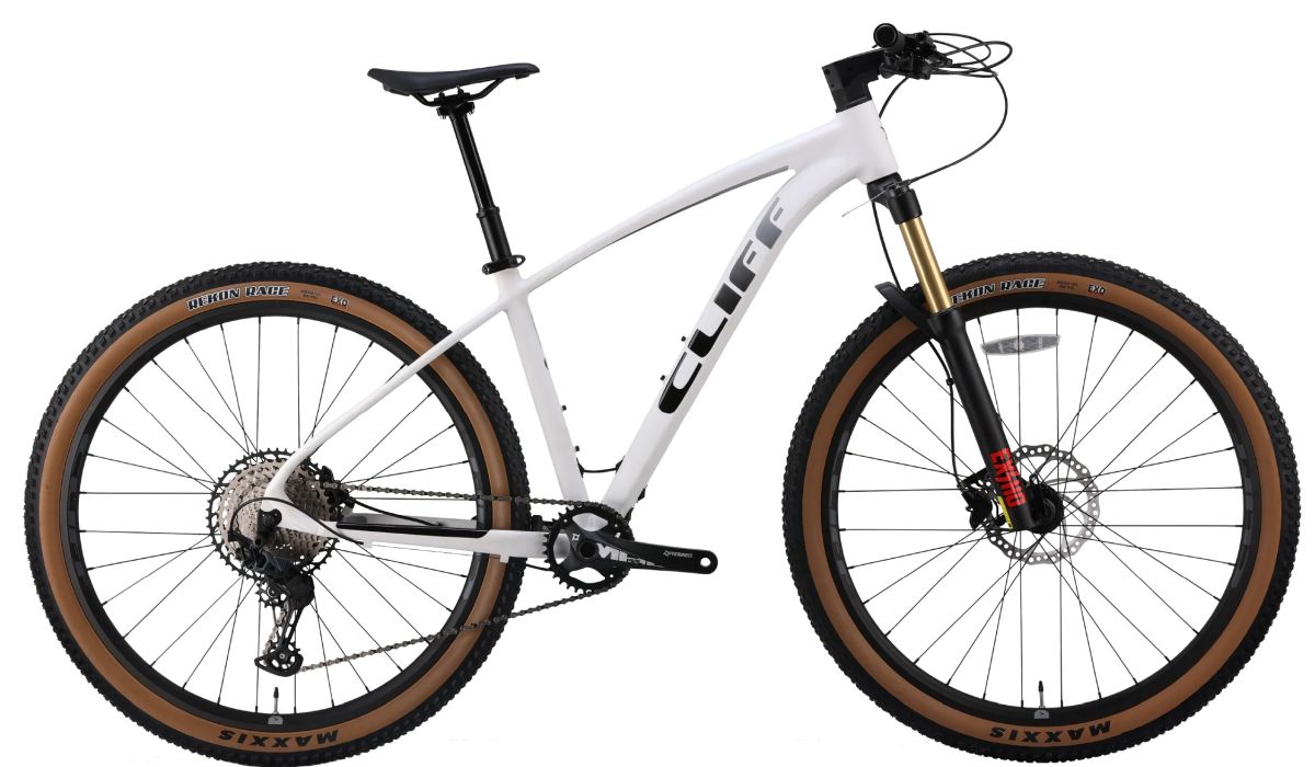 Bicicleta MTB Cliff Muddy X4 Pro 2026 Wh/Sl