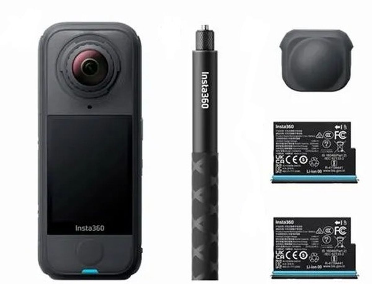 Cámara Insta360 X4 Air Standard Starter Bundle Negra